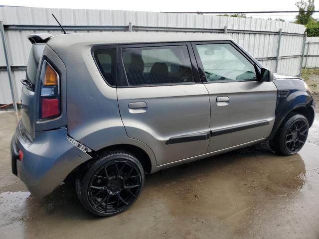 Photo 2 VIN: KNDJT2A27A7177533 - KIA SOUL + 