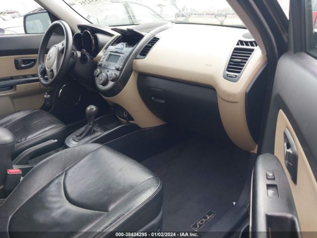 Photo 4 VIN: KNDJT2A27B7258114 - KIA SOUL 