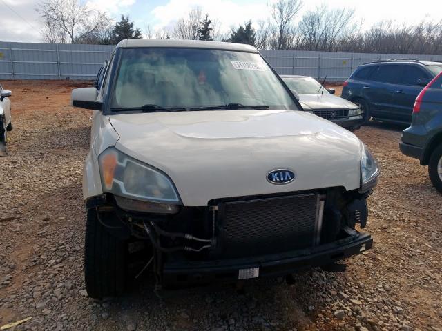 Photo 8 VIN: KNDJT2A27B7713205 - KIA SOUL + 