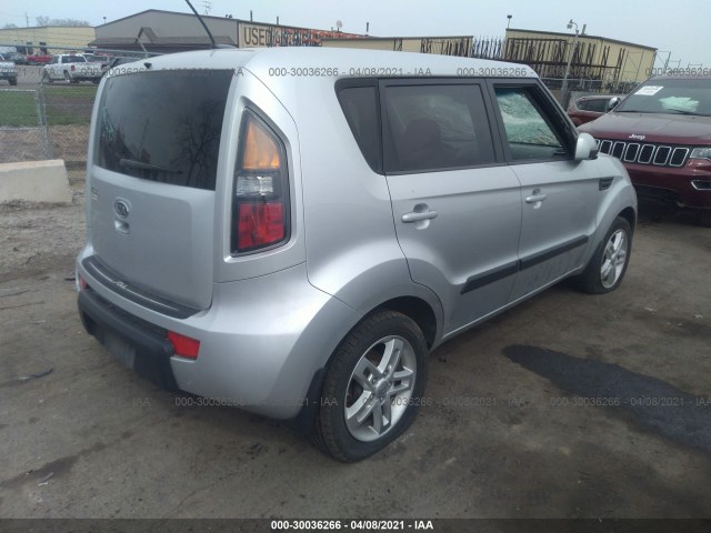 Photo 3 VIN: KNDJT2A27B7716010 - KIA SOUL 