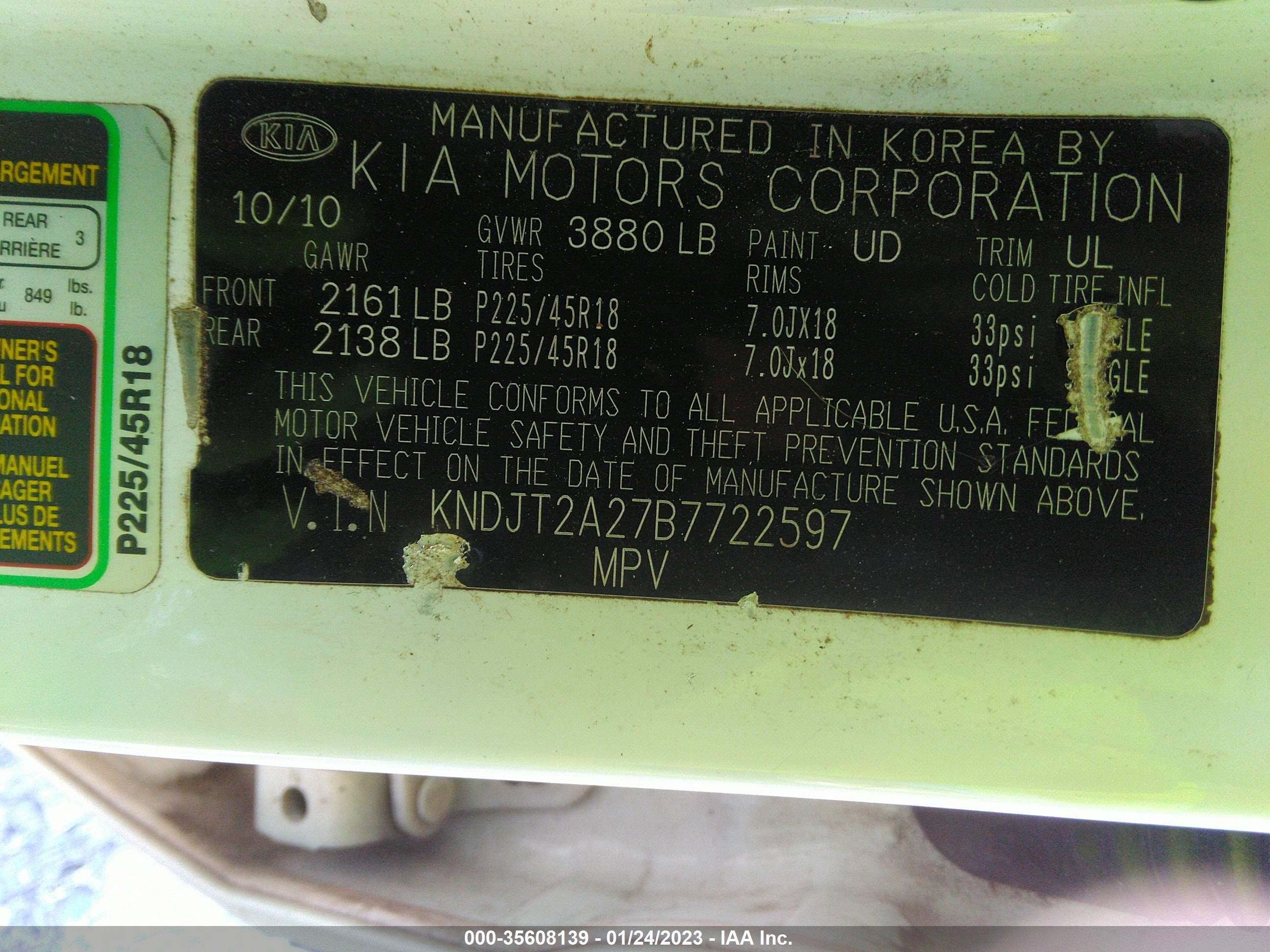 Photo 8 VIN: KNDJT2A27B7722597 - KIA SOUL 