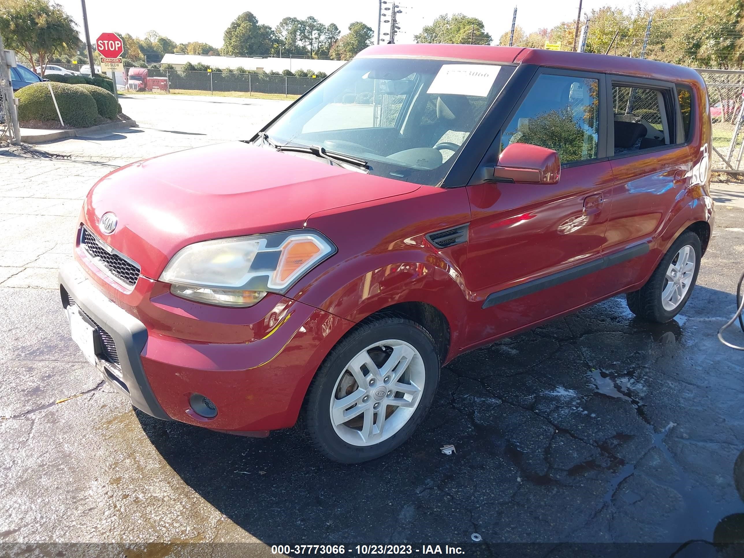 Photo 1 VIN: KNDJT2A28A7042027 - KIA SOUL 