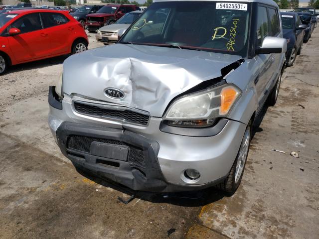 Photo 8 VIN: KNDJT2A28A7049334 - KIA SOUL + 