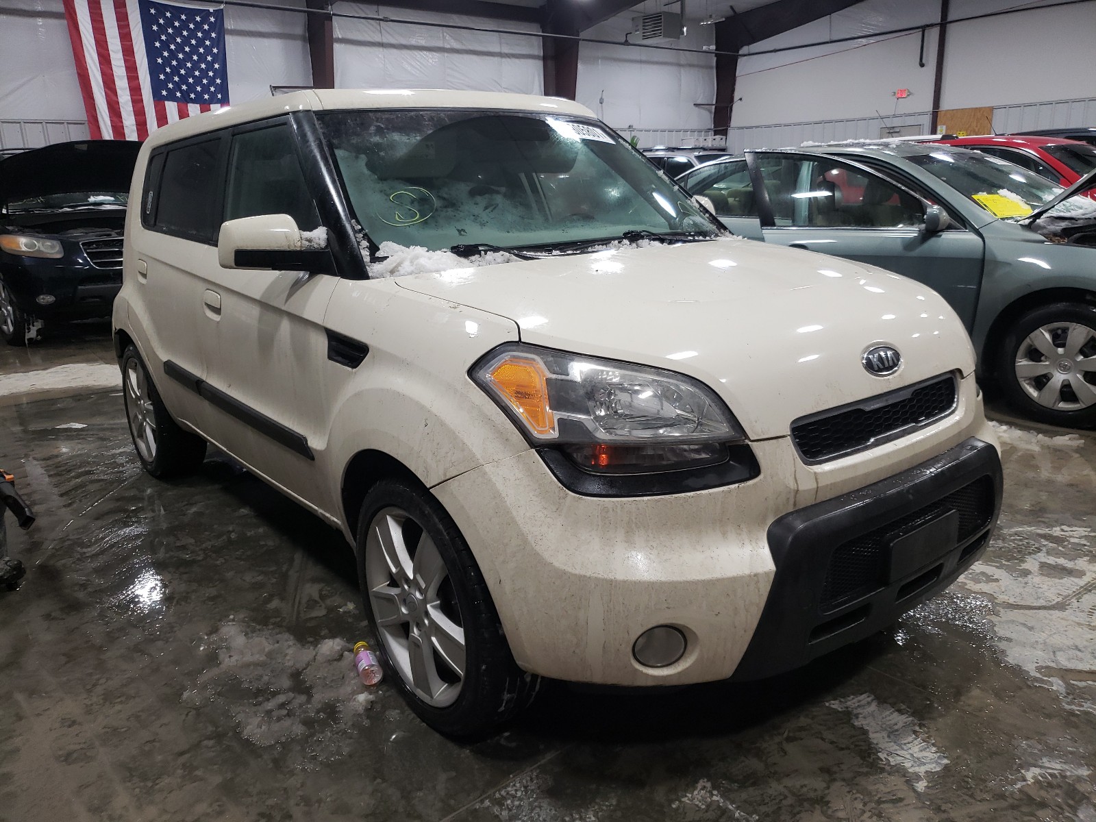 Photo 0 VIN: KNDJT2A28A7055036 - KIA SOUL + 