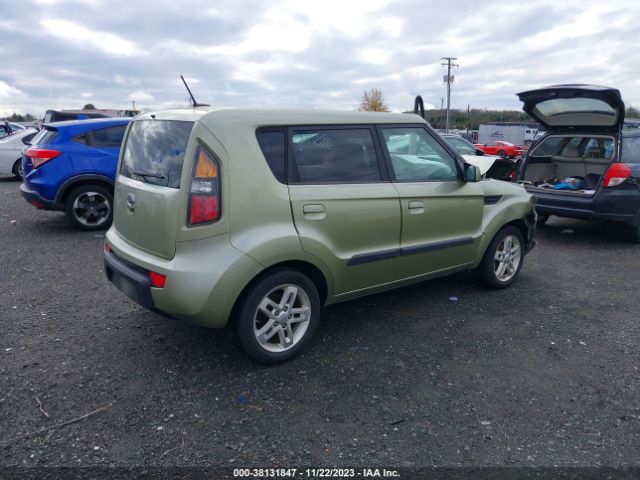 Photo 3 VIN: KNDJT2A28A7107295 - KIA SOUL 