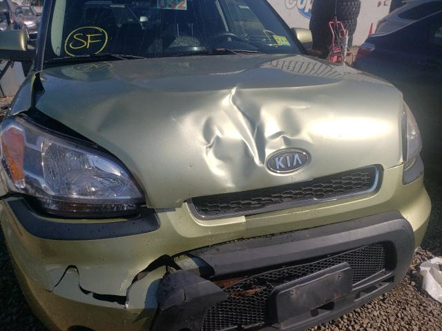 Photo 8 VIN: KNDJT2A28A7132634 - KIA SOUL + 