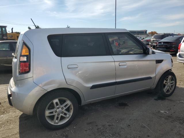 Photo 2 VIN: KNDJT2A28A7180862 - KIA SOUL 