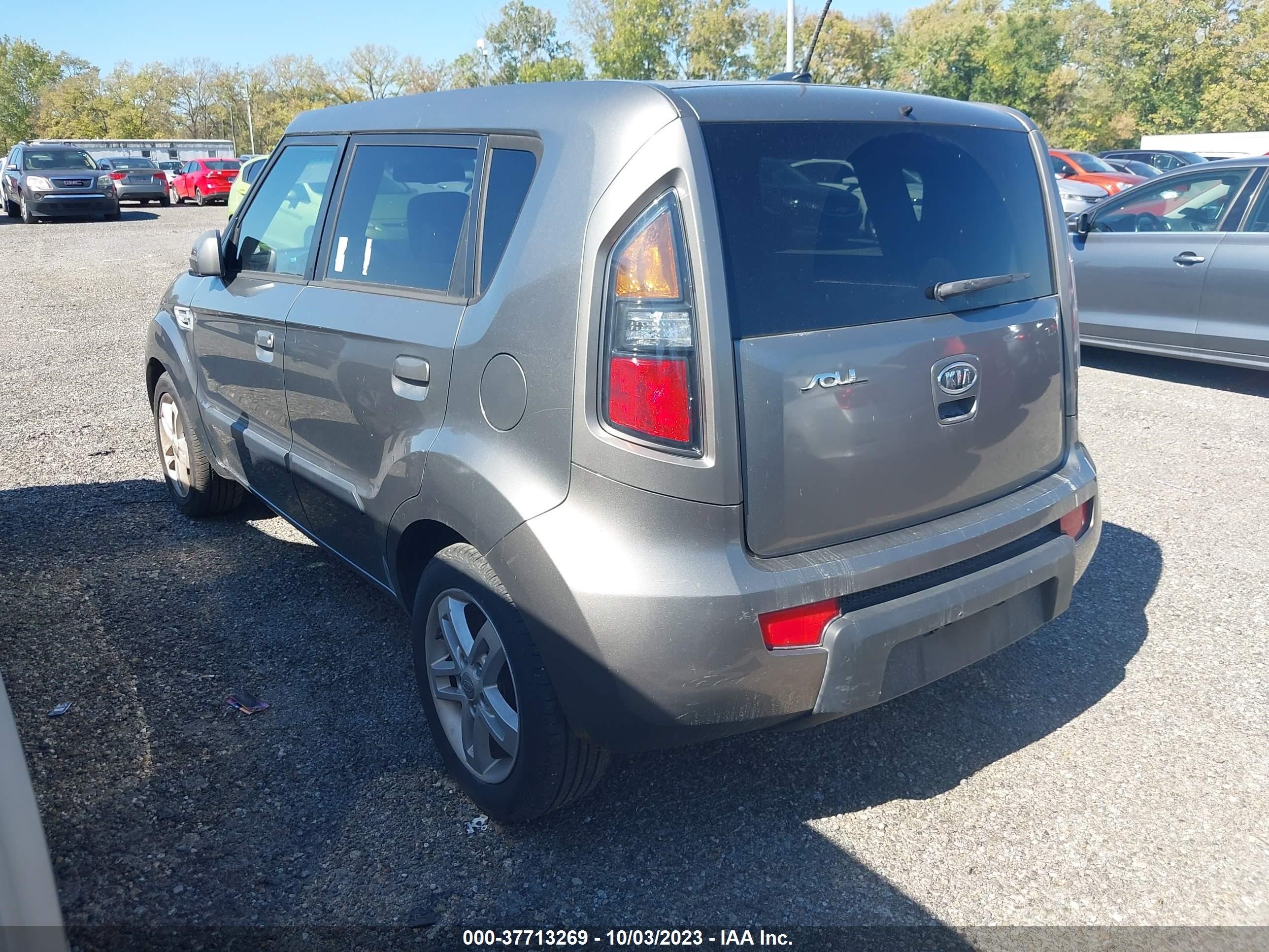 Photo 2 VIN: KNDJT2A28A7191618 - KIA SOUL 