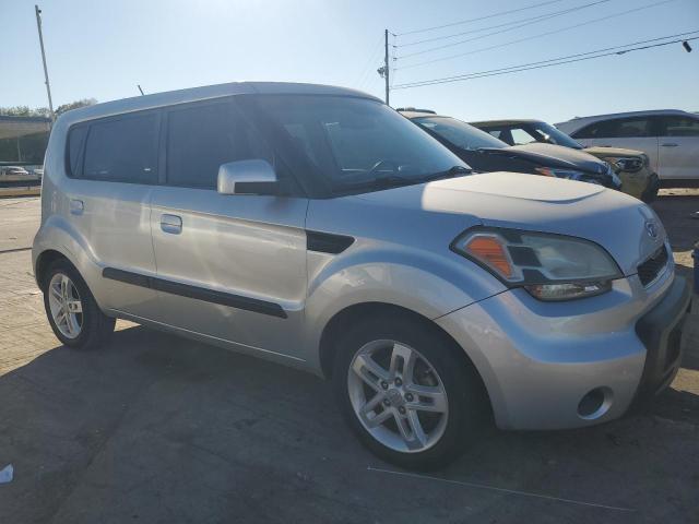 Photo 3 VIN: KNDJT2A28A7701658 - KIA SOUL + 