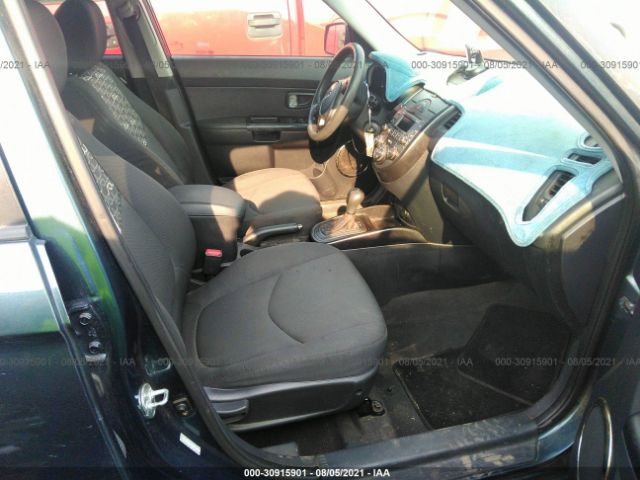 Photo 4 VIN: KNDJT2A28B7195444 - KIA SOUL 