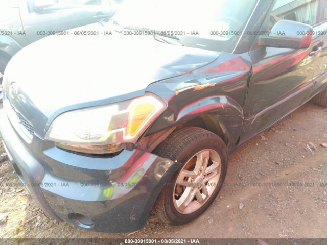 Photo 5 VIN: KNDJT2A28B7195444 - KIA SOUL 