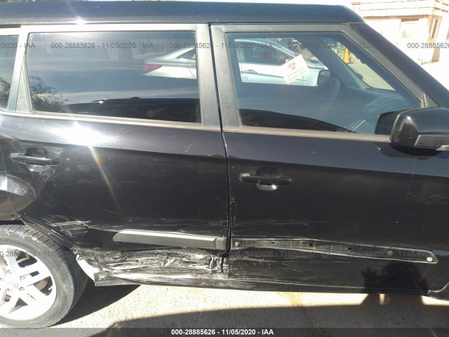 Photo 5 VIN: KNDJT2A28B7240074 - KIA SOUL 