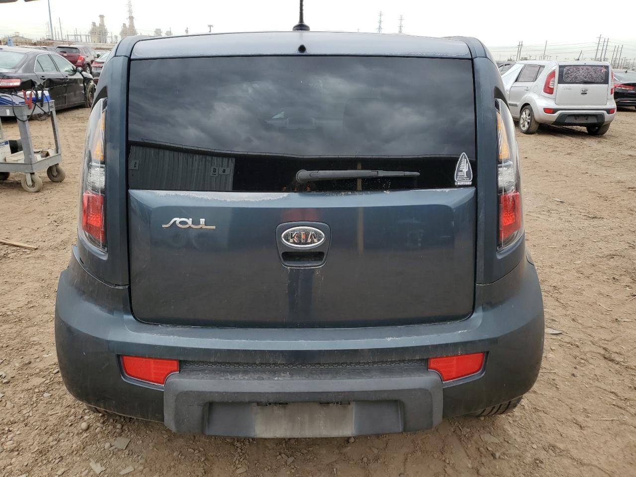 Photo 5 VIN: KNDJT2A28B7254556 - KIA SOUL 