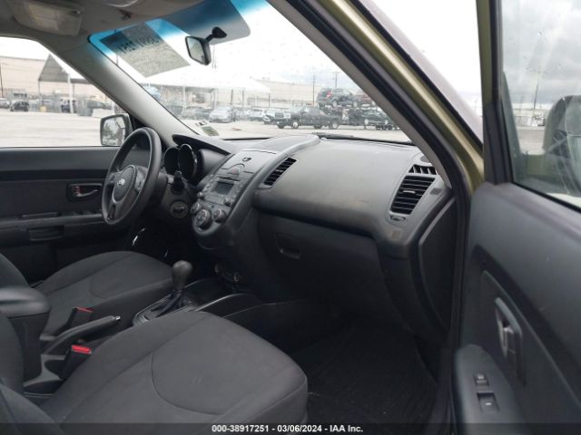 Photo 4 VIN: KNDJT2A28B7316554 - KIA SOUL 