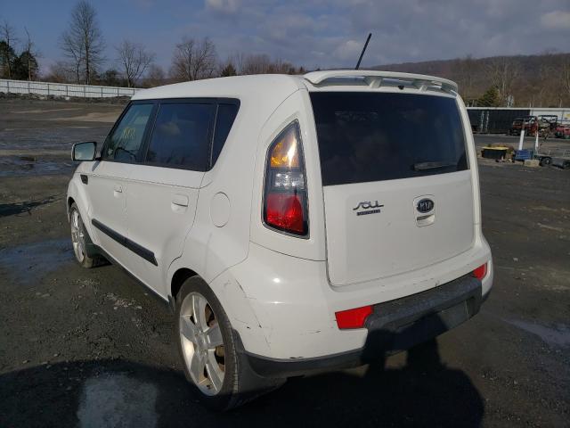 Photo 2 VIN: KNDJT2A29A7038651 - KIA SOUL + 