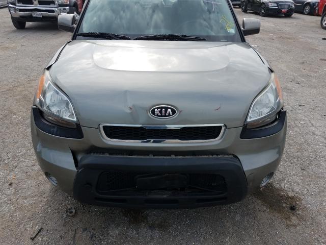 Photo 8 VIN: KNDJT2A29A7076882 - KIA SOUL + 