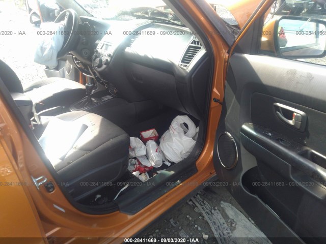 Photo 4 VIN: KNDJT2A29A7105524 - KIA SOUL 