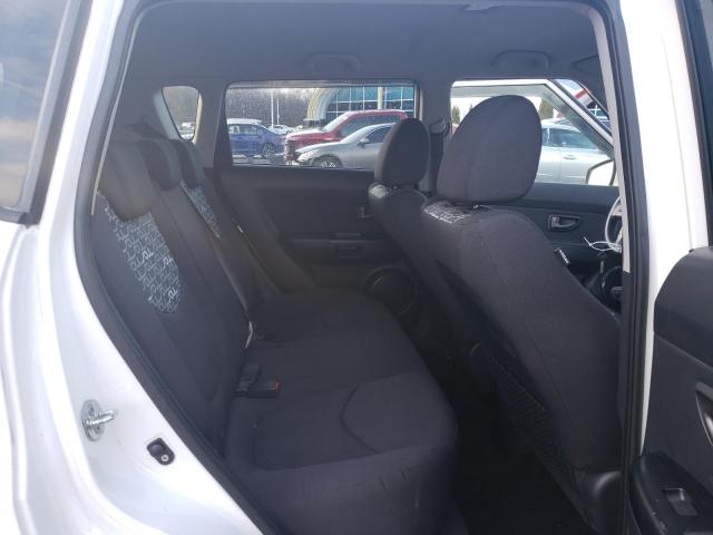 Photo 10 VIN: KNDJT2A29A7138815 - KIA SOUL + 