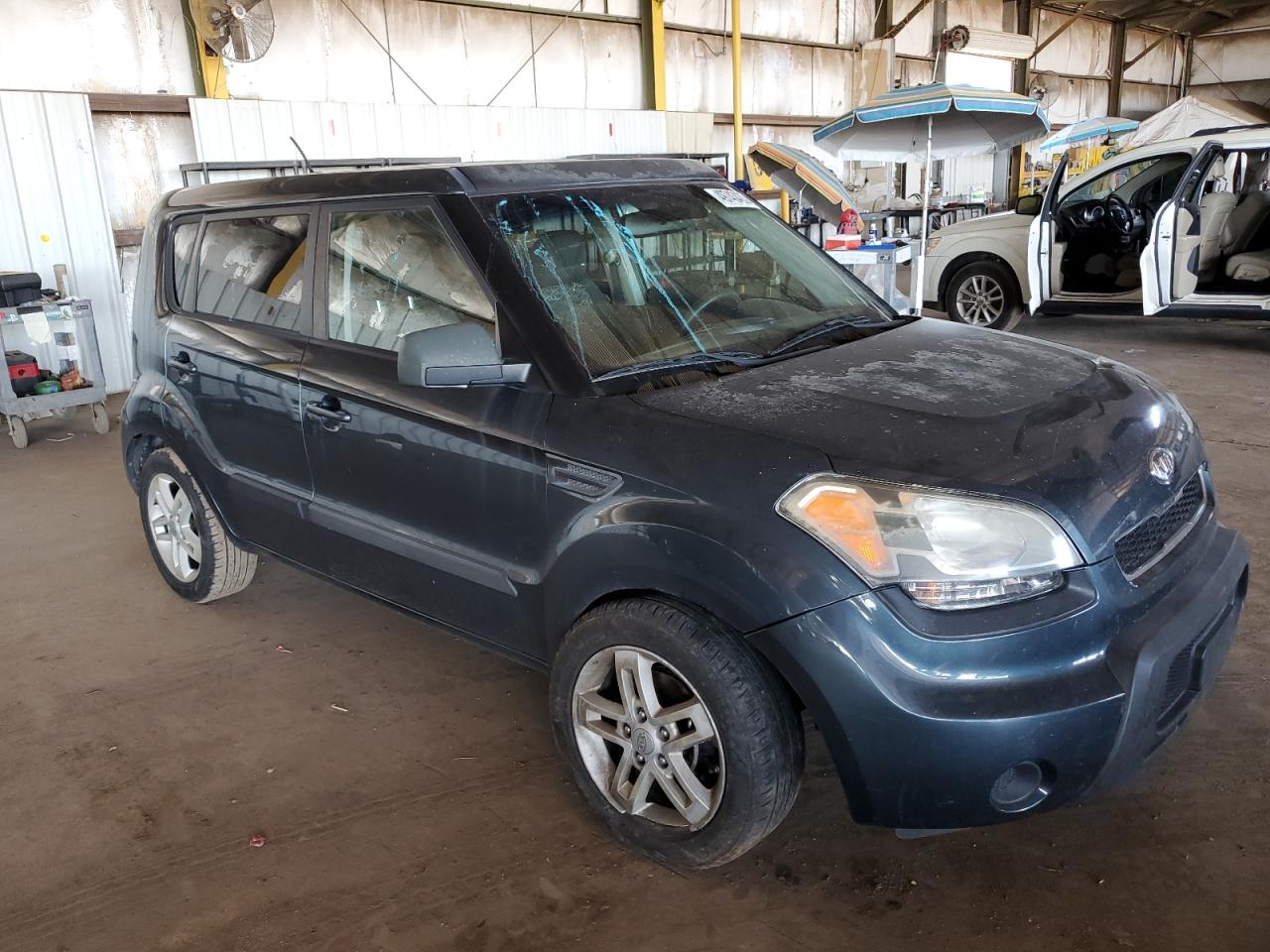 Photo 3 VIN: KNDJT2A29B7208721 - KIA SOUL 