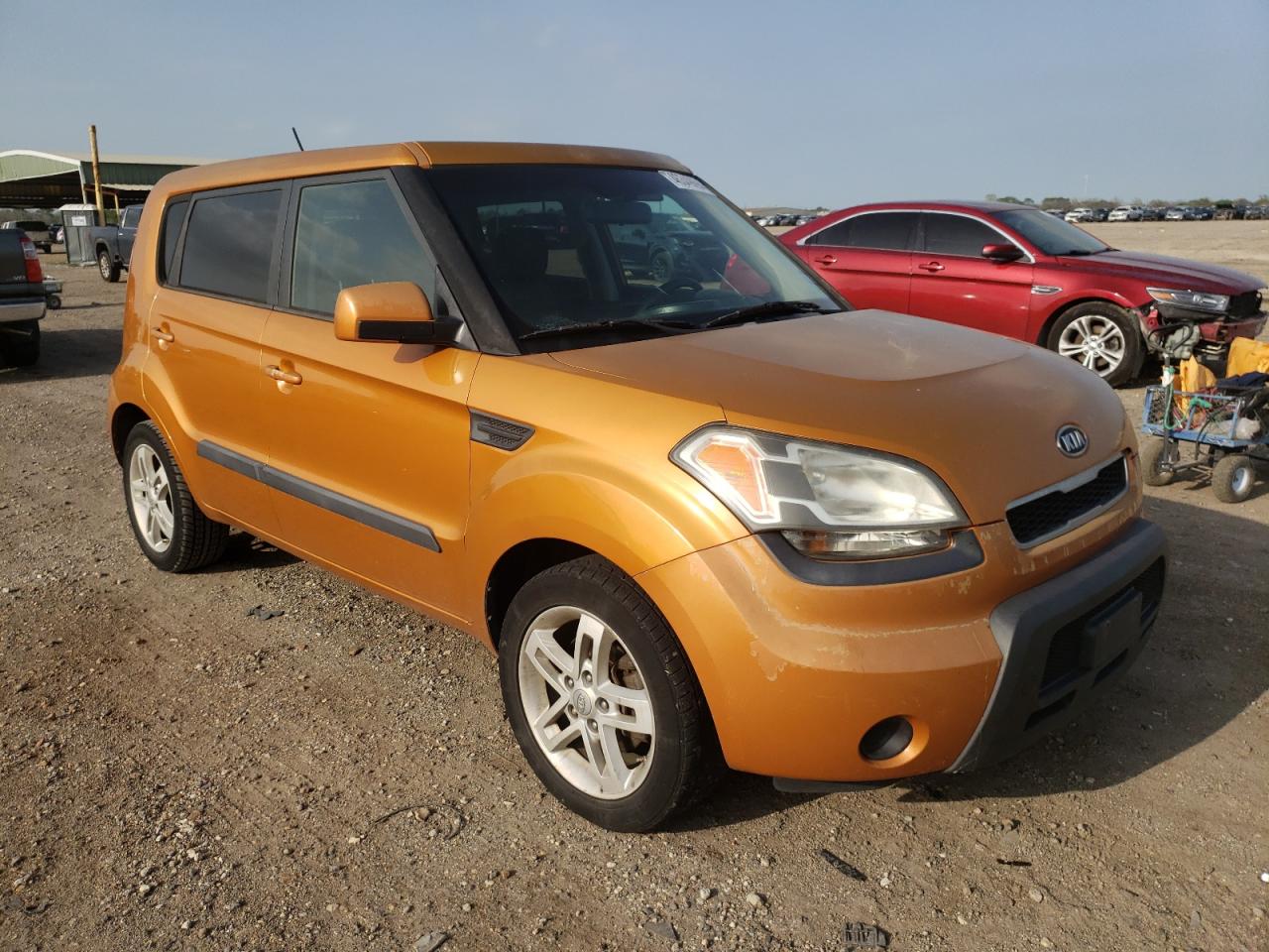 Photo 3 VIN: KNDJT2A29B7245624 - KIA SOUL 