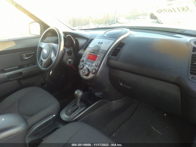 Photo 4 VIN: KNDJT2A29B7288408 - KIA SOUL 