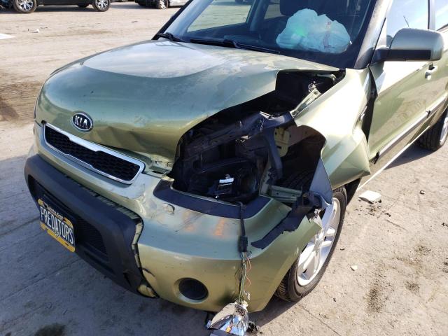 Photo 8 VIN: KNDJT2A29B7319981 - KIA SOUL + 