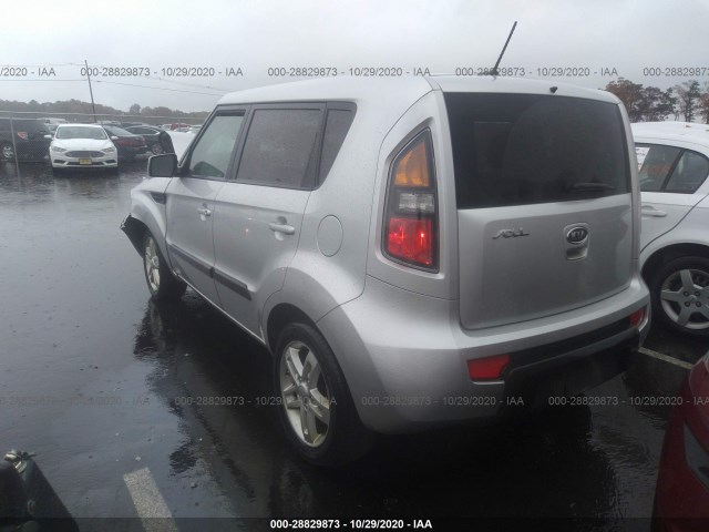 Photo 2 VIN: KNDJT2A29B7343133 - KIA SOUL 