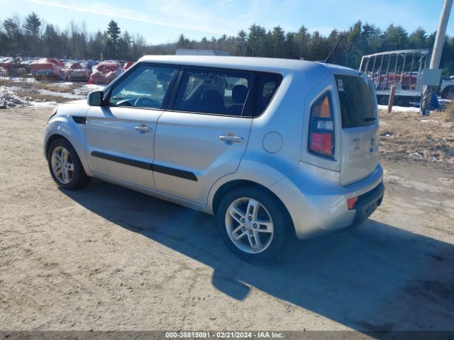 Photo 2 VIN: KNDJT2A29B7717109 - KIA SOUL 