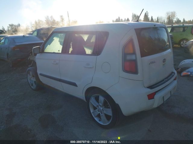 Photo 2 VIN: KNDJT2A29B7720690 - KIA SOUL 