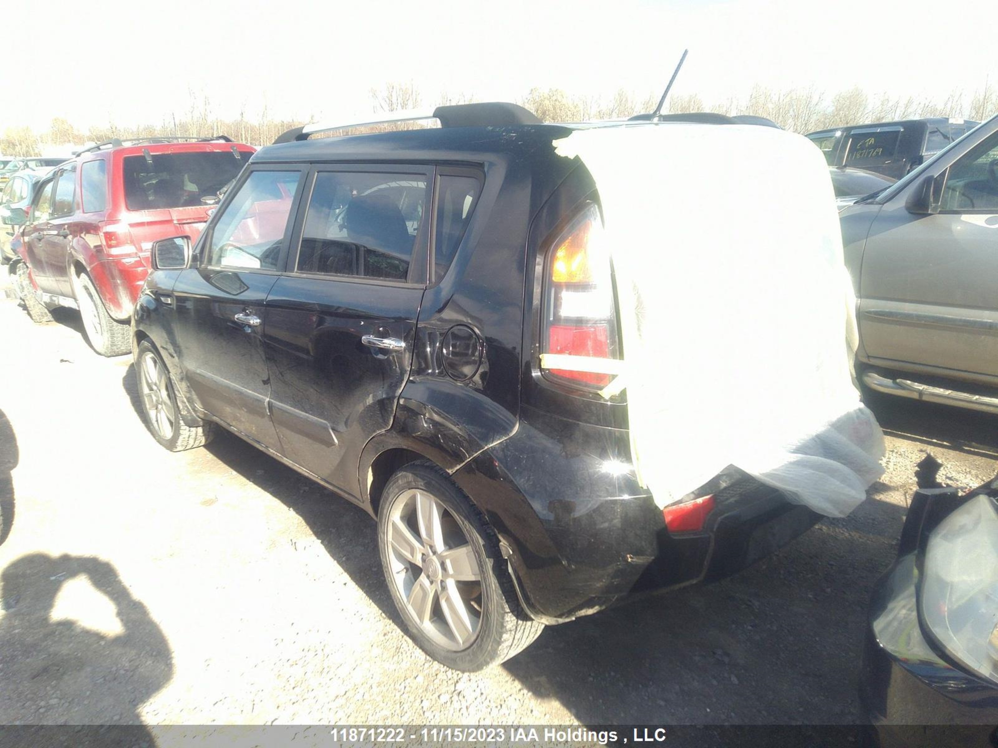 Photo 2 VIN: KNDJT2A29B7734900 - KIA SOUL 