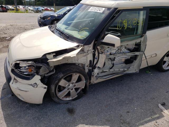 Photo 8 VIN: KNDJT2A2XA7062179 - KIA SOUL + 