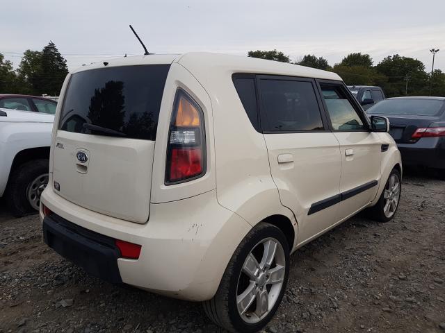 Photo 3 VIN: KNDJT2A2XA7067673 - KIA SOUL + 