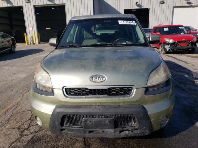 Photo 4 VIN: KNDJT2A2XA7102468 - KIA SOUL 