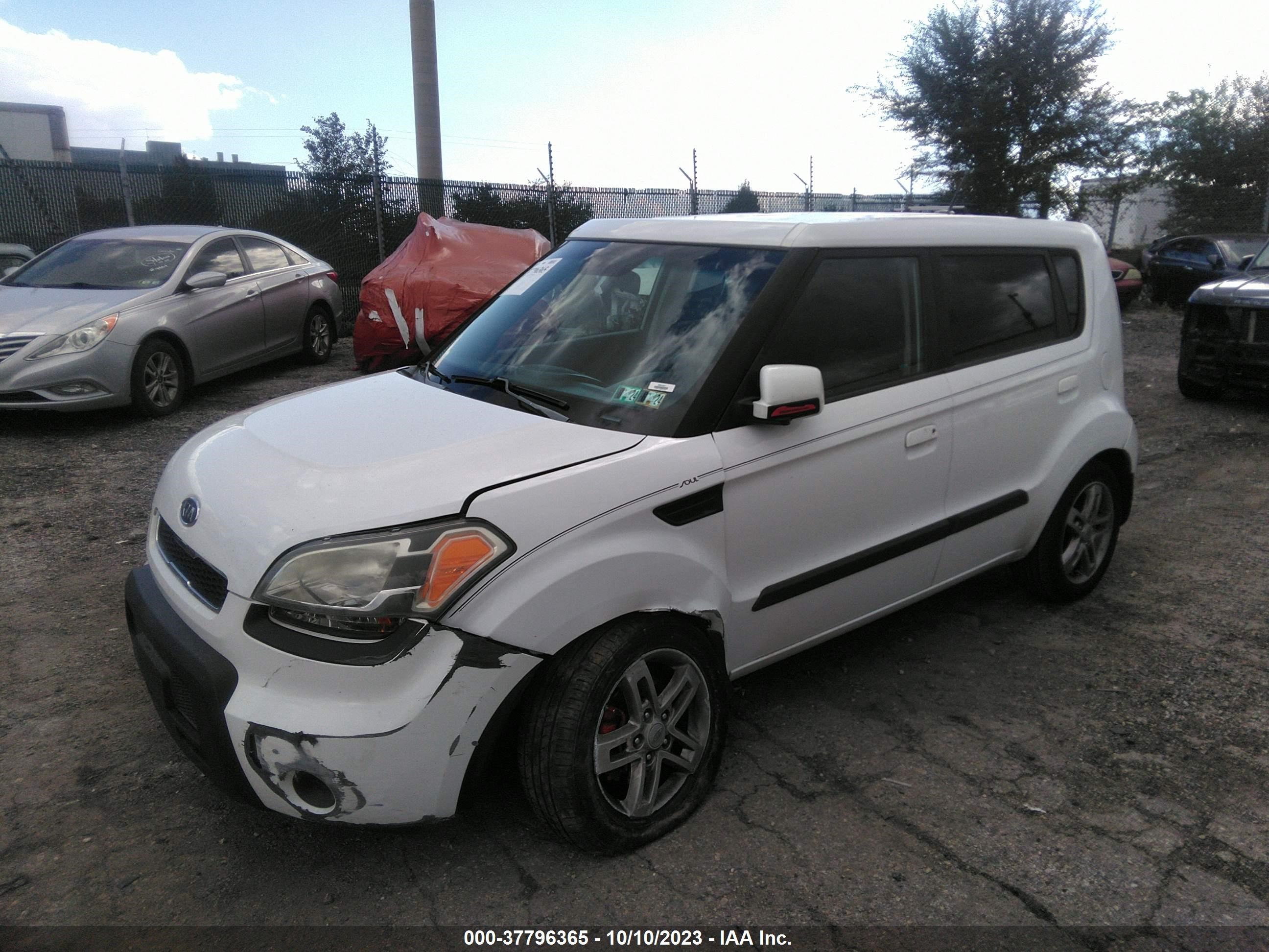 Photo 1 VIN: KNDJT2A2XA7112398 - KIA SOUL 