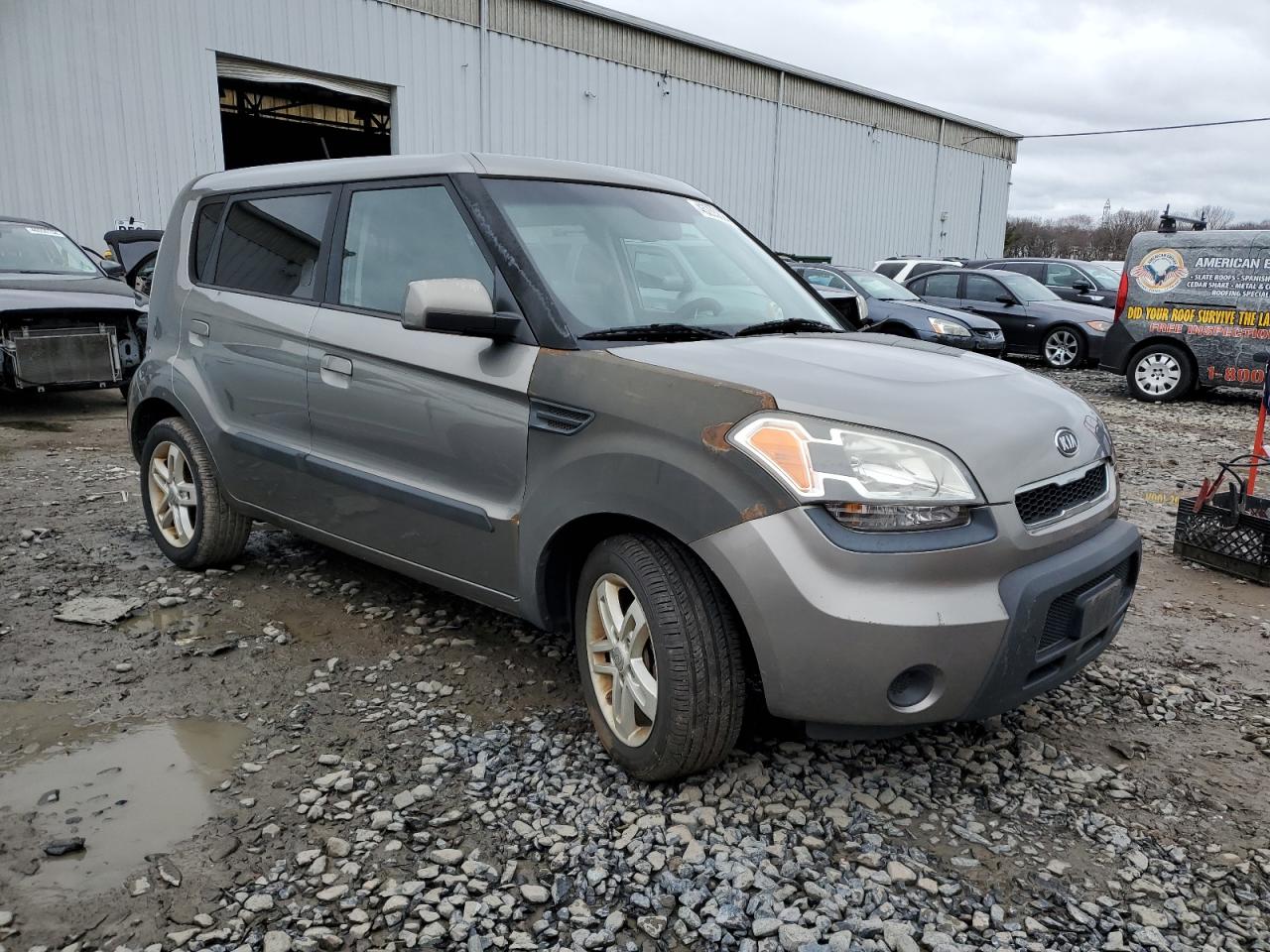 Photo 3 VIN: KNDJT2A2XA7161052 - KIA SOUL 