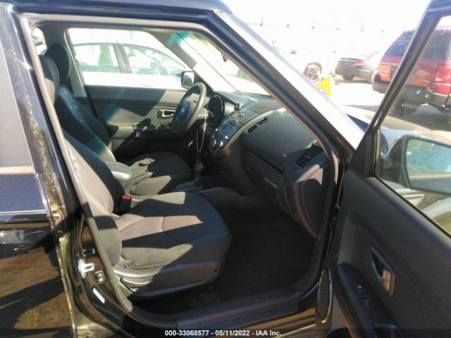 Photo 4 VIN: KNDJT2A2XA7180412 - KIA SOUL 