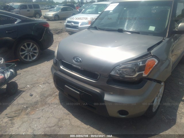 Photo 5 VIN: KNDJT2A2XA7189739 - KIA SOUL 