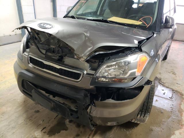 Photo 8 VIN: KNDJT2A2XA7193077 - KIA SOUL + 