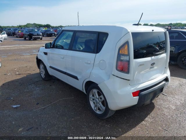 Photo 2 VIN: KNDJT2A2XA7701855 - KIA SOUL 