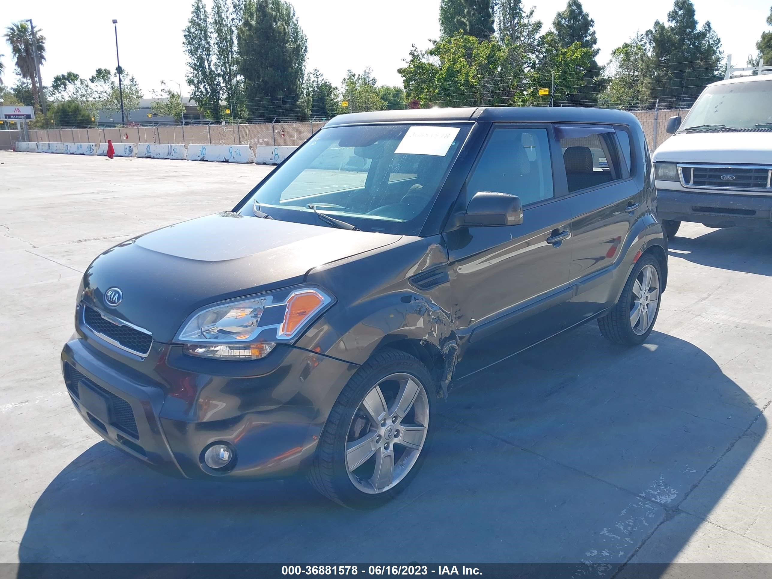 Photo 1 VIN: KNDJT2A2XB7229478 - KIA SOUL 