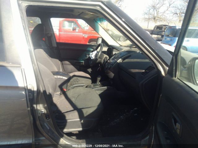 Photo 4 VIN: KNDJT2A2XB7236608 - KIA SOUL 