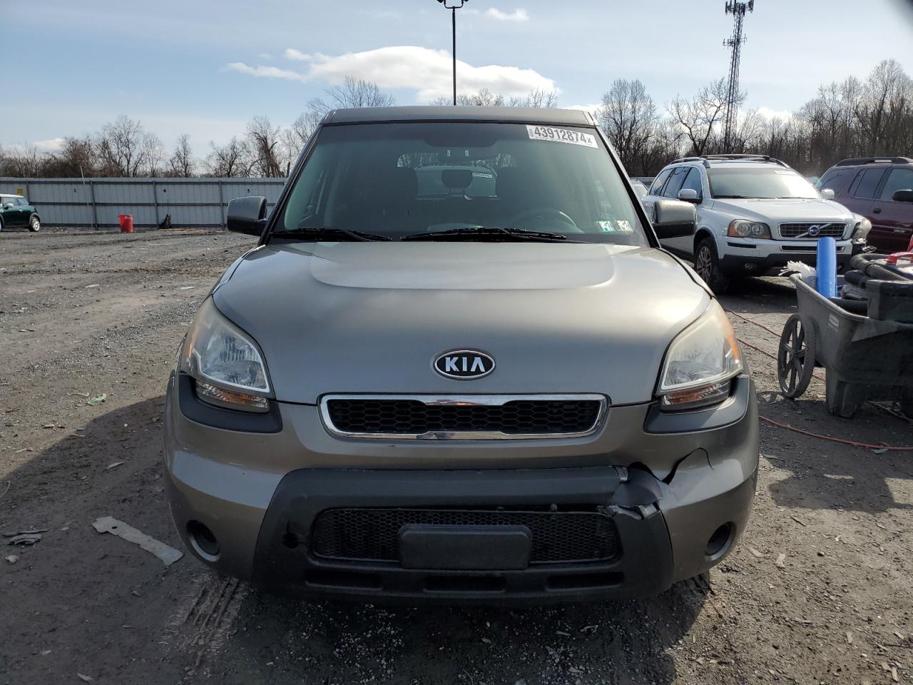 Photo 4 VIN: KNDJT2A2XB7247222 - KIA SOUL 