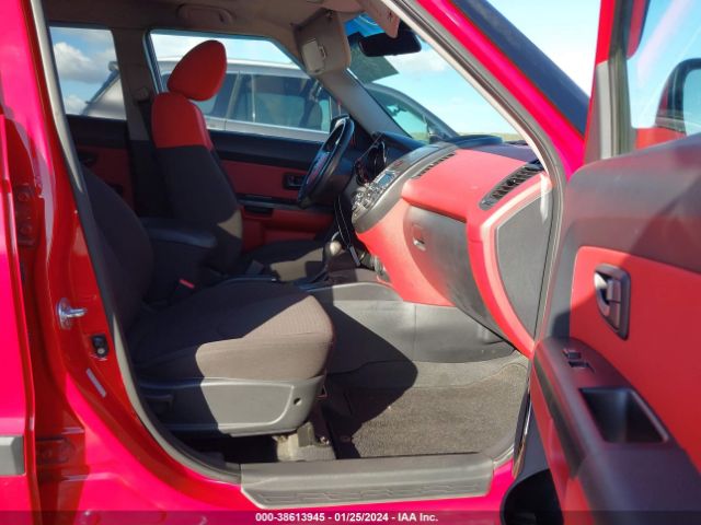 Photo 4 VIN: KNDJT2A2XB7251674 - KIA SOUL 