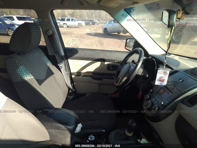 Photo 4 VIN: KNDJT2A2XB7314076 - KIA SOUL 