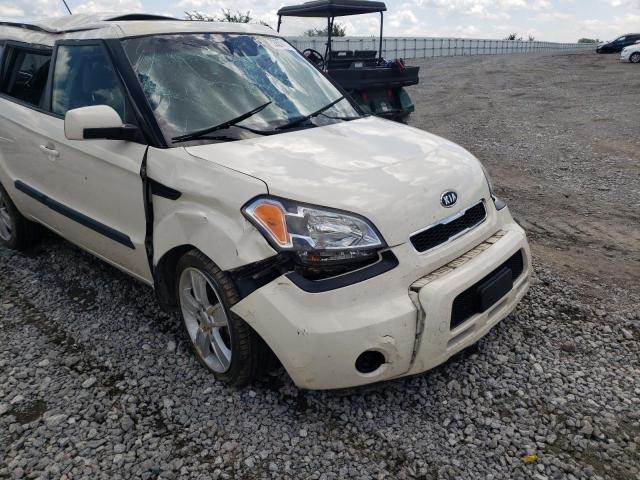 Photo 8 VIN: KNDJT2A2XB7329709 - KIA SOUL + 