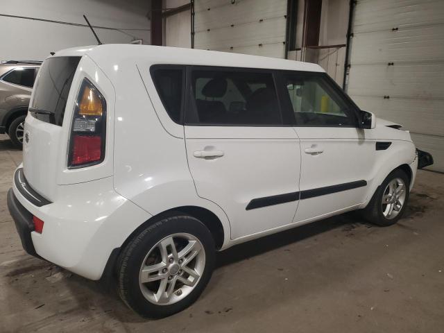 Photo 2 VIN: KNDJT2A2XB7330102 - KIA SOUL 