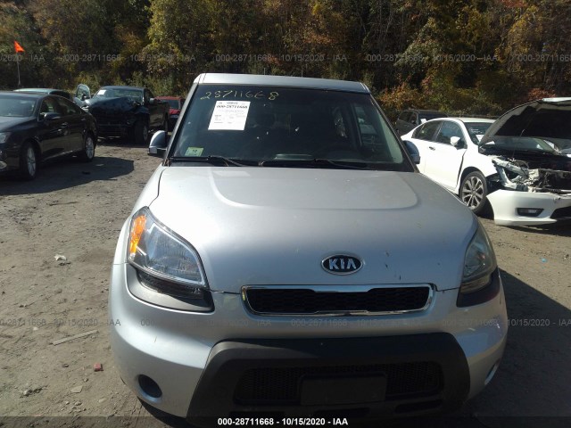 Photo 5 VIN: KNDJT2A2XB7704899 - KIA SOUL 