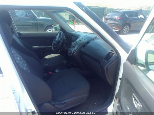 Photo 4 VIN: KNDJT2A2XB7707463 - KIA SOUL 