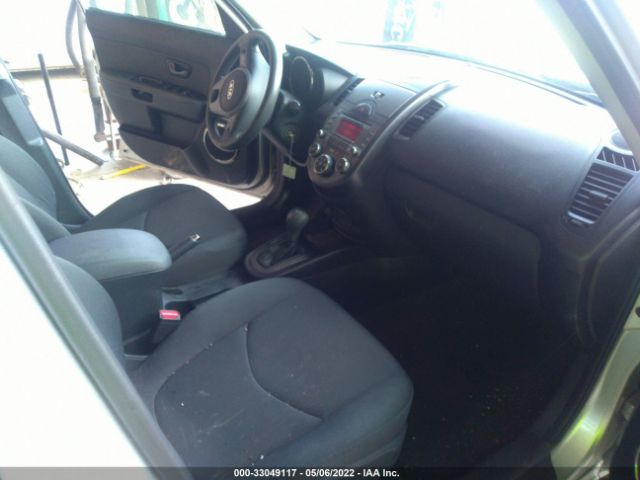 Photo 4 VIN: KNDJT2A2XB7711688 - KIA SOUL 