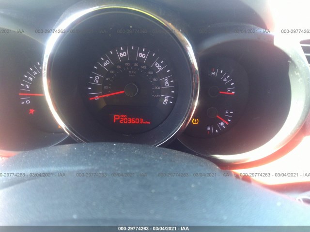 Photo 6 VIN: KNDJT2A2XB7715630 - KIA SOUL 